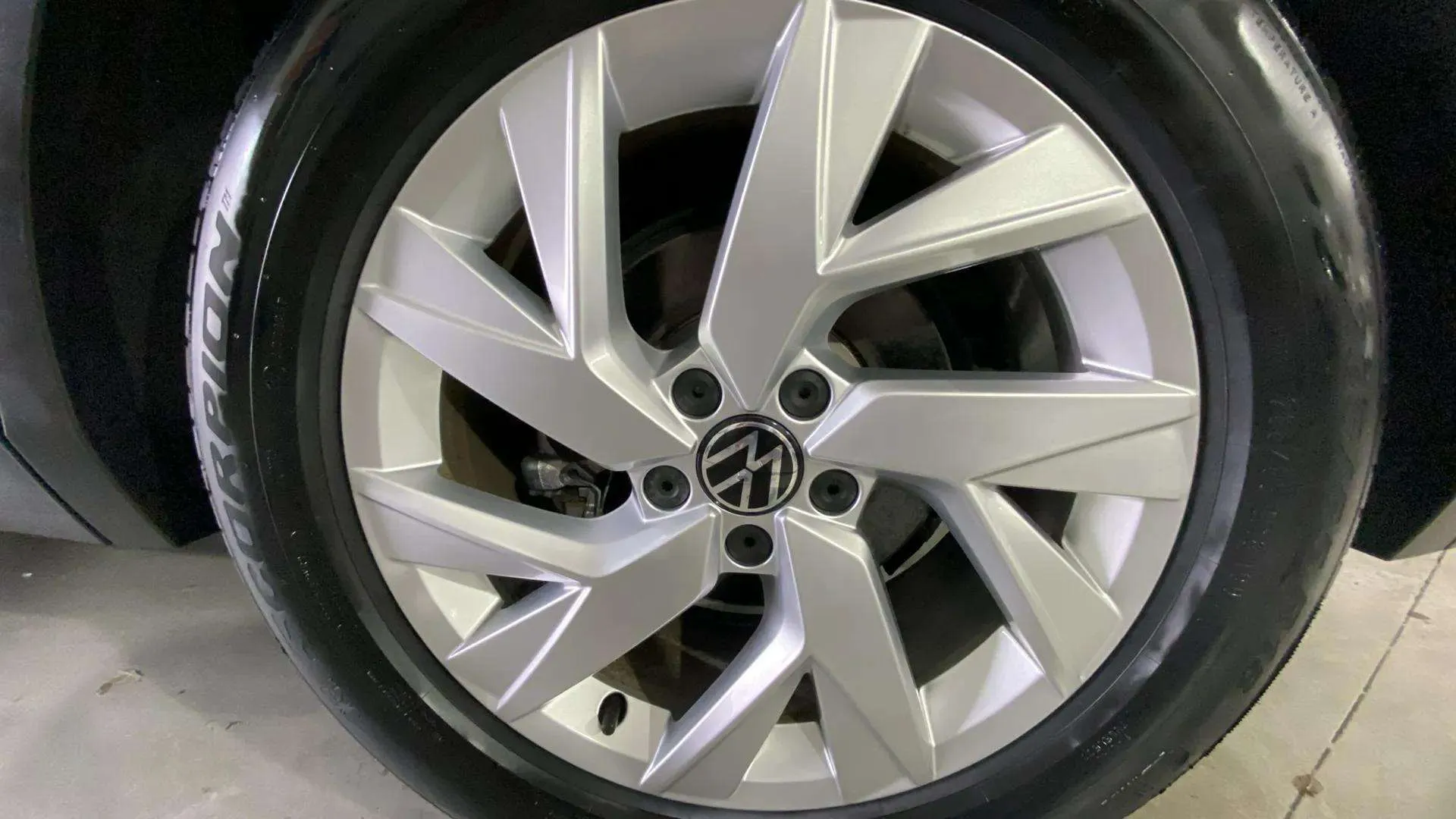 Volkswagen Tiguan Life 1.5 TSI DSG - foto 24