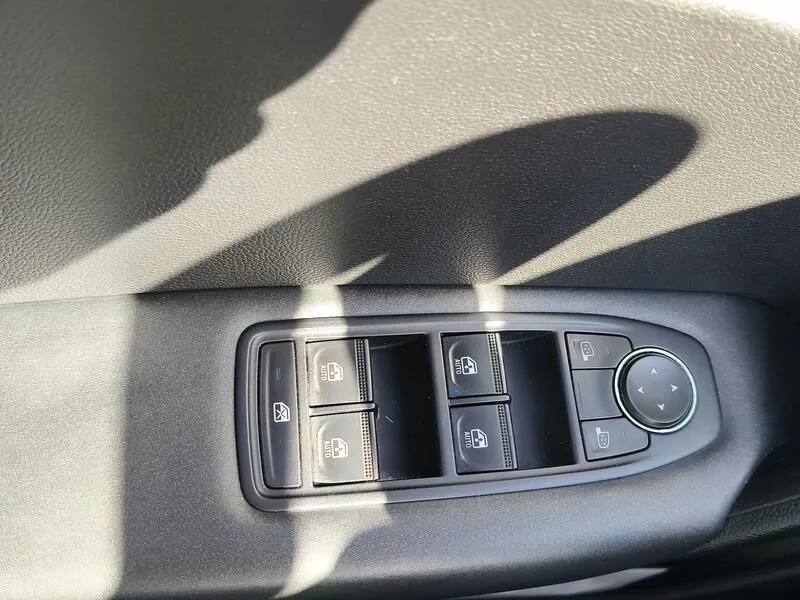 Renault Captur Equilibre TCe - foto 26