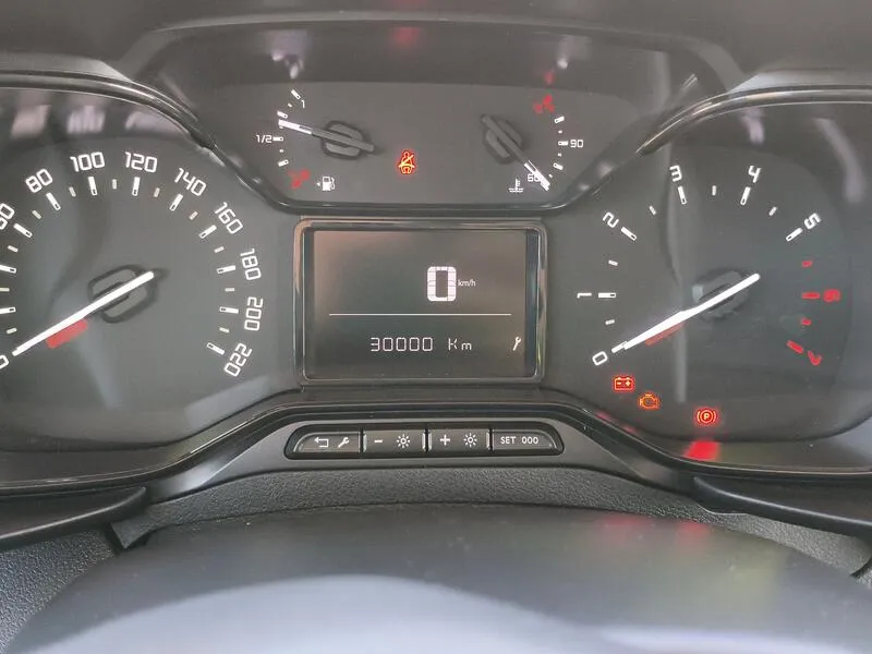 Citroën Berlingo BlueHDi 100 Club - foto 18