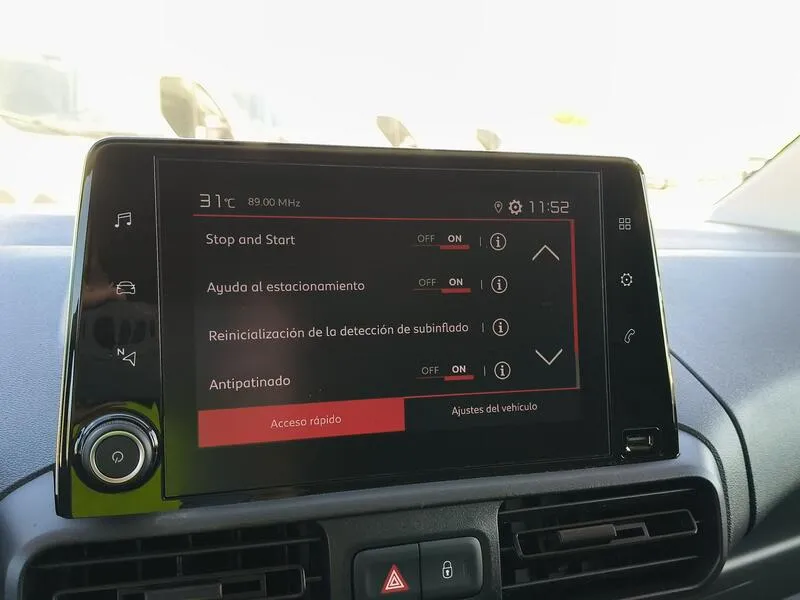 Citroën Berlingo BlueHDi 100 Club - foto 17