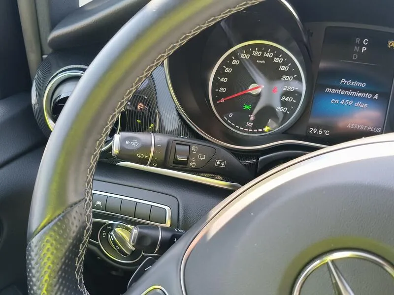 Mercedes-Benz Clase V 250 d - foto 25