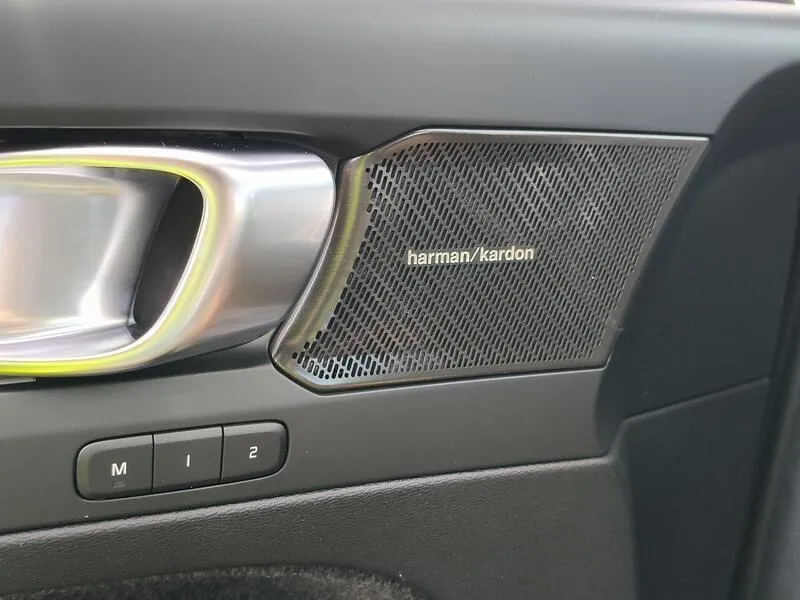 Volvo XC40 1.5 T5 Recharge PHEV Bright - foto 30