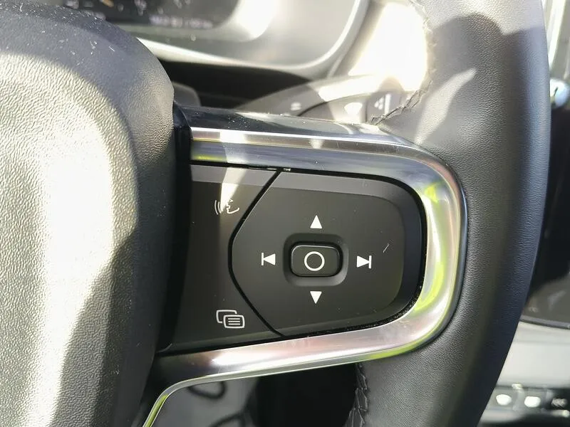 Volvo XC40 1.5 T5 Recharge PHEV Bright - foto 24