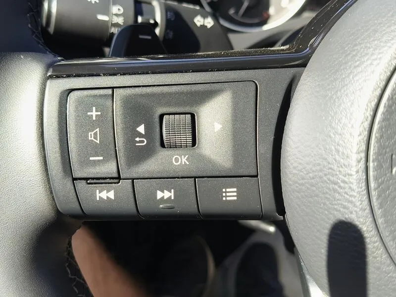 Nissan Qashqai DIG-T mHEV Xtronic Acenta - foto 26