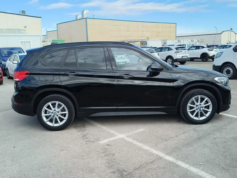BMW X1 sDrive16d Business - foto 7