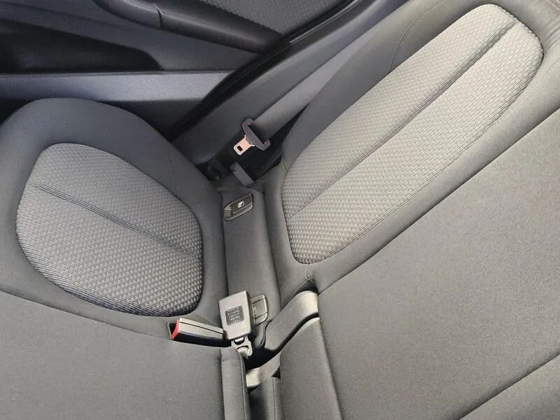 BMW X1 sDrive16d Business - foto 33