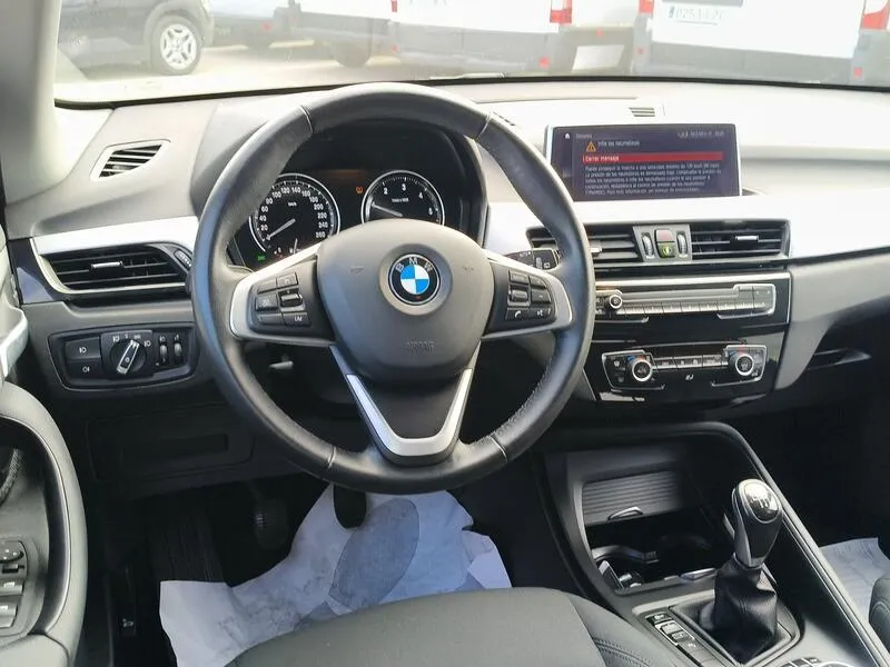 BMW X1 sDrive16d Business - foto 10