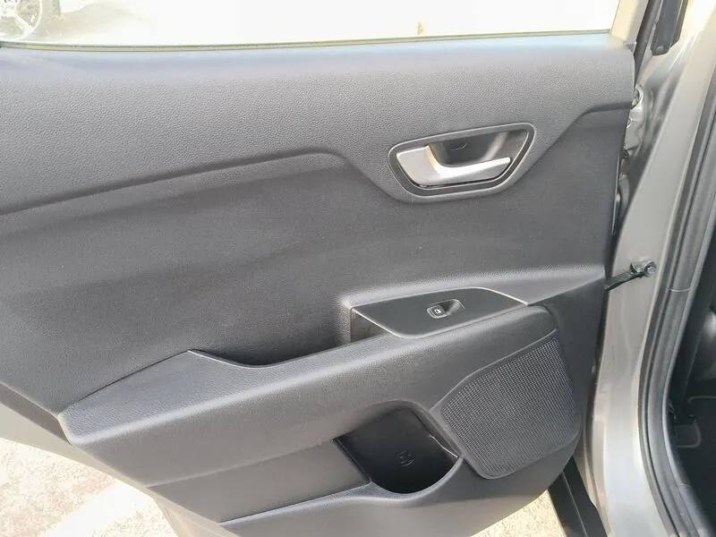 Kia Stonic 1.0 T-GDi MHEV iMT Drive - foto 35