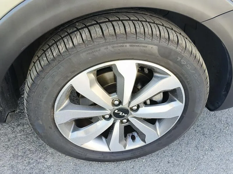 Kia Stonic 1.0 T-GDi MHEV iMT Drive - foto 41