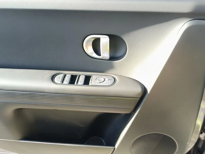 Hyundai Ioniq 5 58KWH Light RWD - foto 32