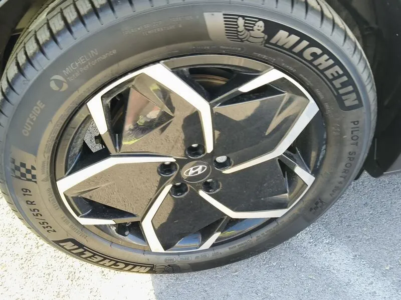 Hyundai Ioniq 5 58KWH Light RWD - foto 42