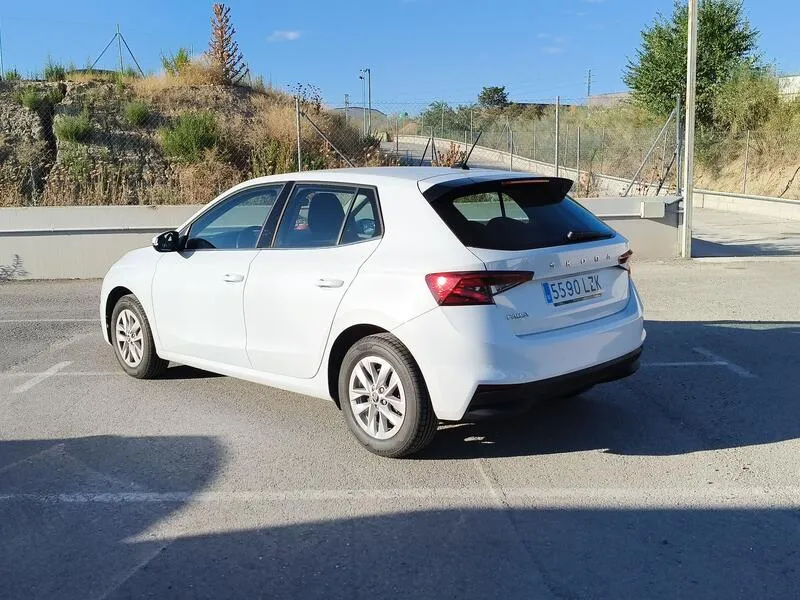 Škoda Fabia 1.0 TSI Emotion - foto 4