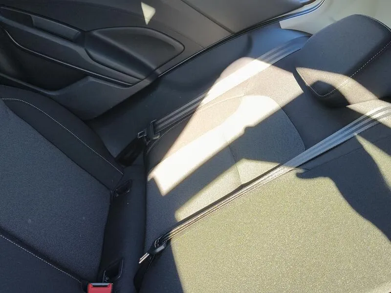 Škoda Fabia 1.0 TSI Emotion - foto 32