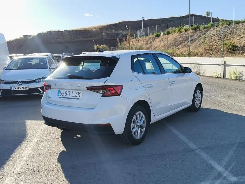 Škoda Fabia 1.0 TSI Emotion - foto 6