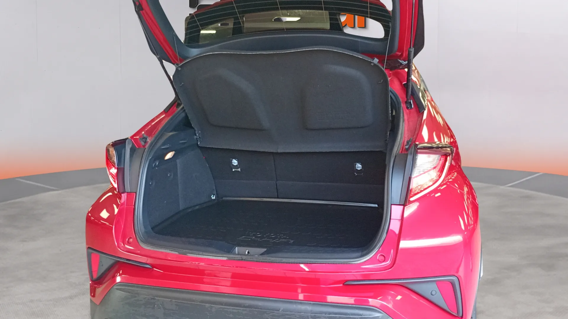 Toyota C-HR 2.0 180H Advance - foto 6
