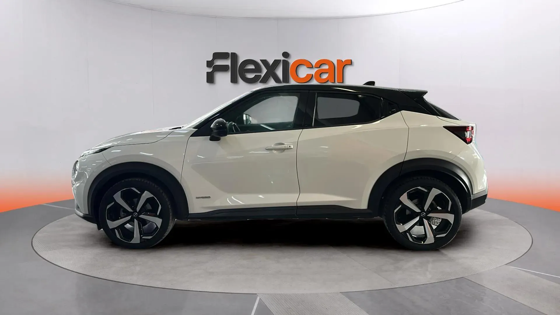 Nissan Juke 1.6 Hybrid N-Connecta - foto 4