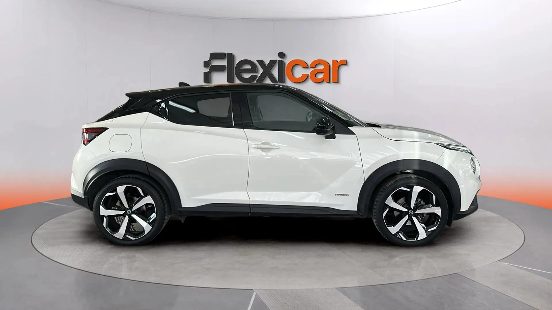 Nissan Juke 1.6 Hybrid N-Connecta - foto 8