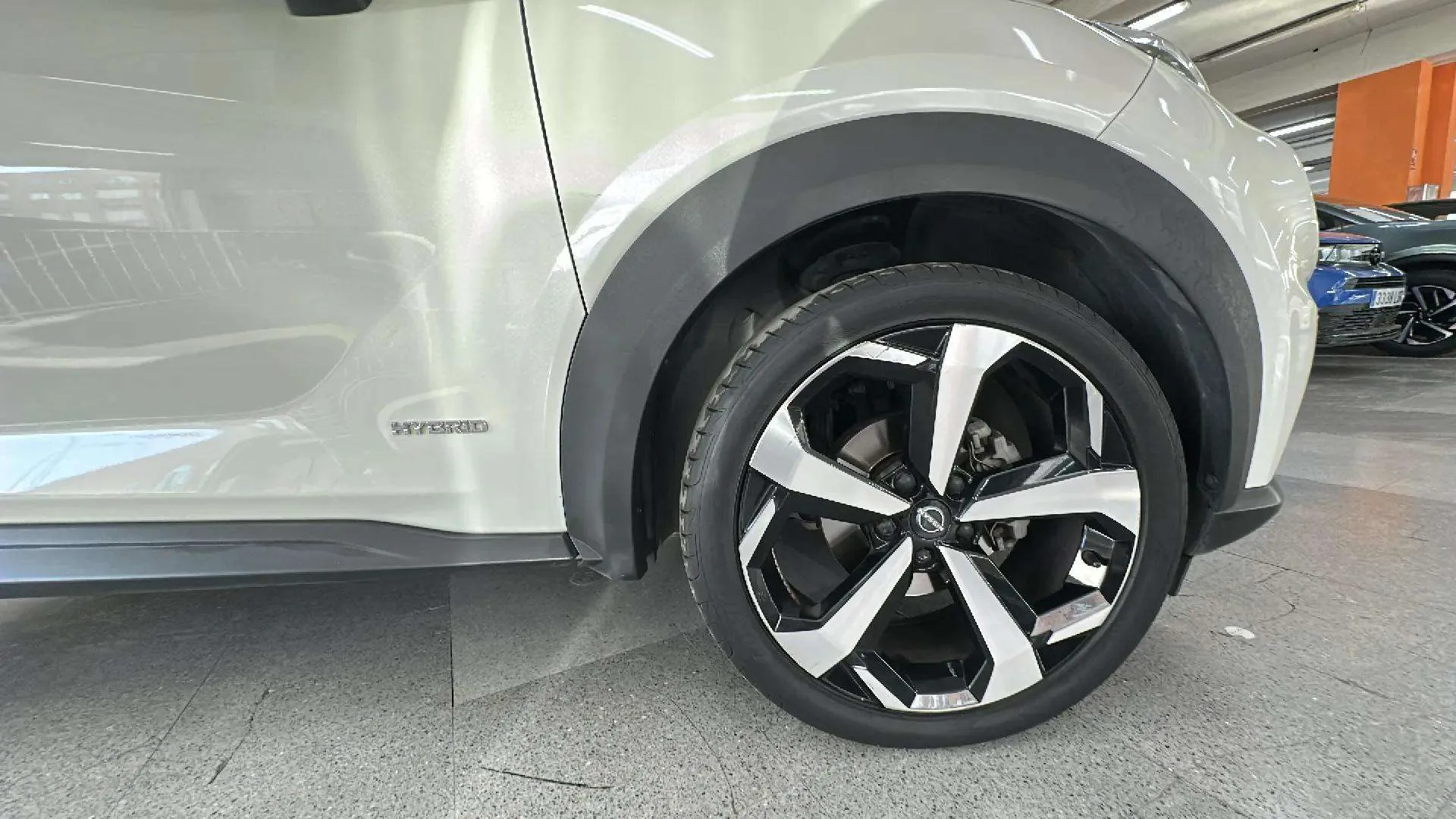 Nissan Juke 1.6 Hybrid N-Connecta - foto 24