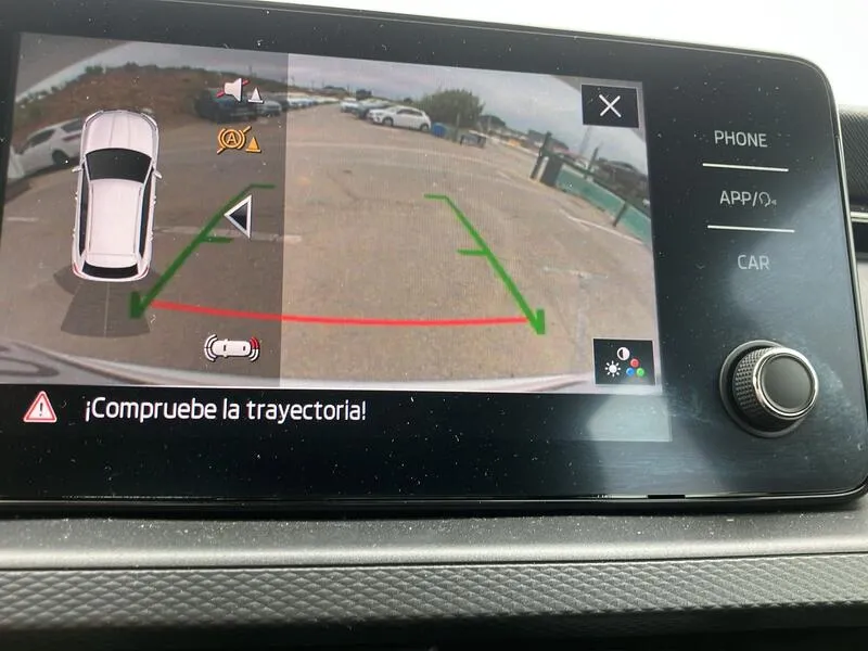 Škoda Kamiq 1.0 TSI DSG Ambition - foto 42