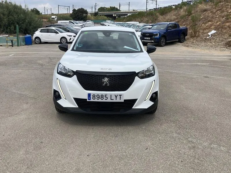 Peugeot 2008 Active PureTech - foto 9