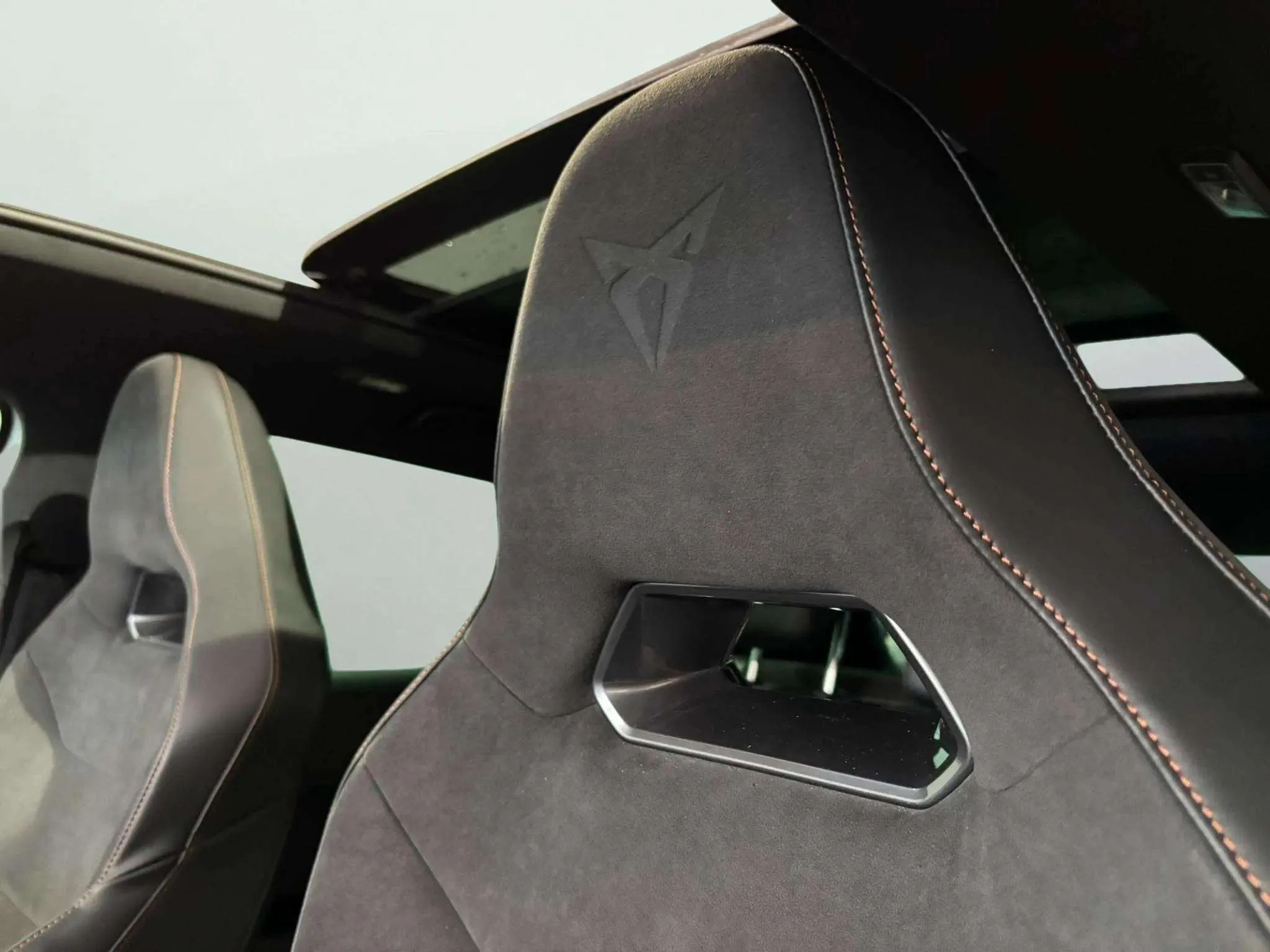 Cupra Ateca 2.0 TSI 4Drive DSG - foto 8