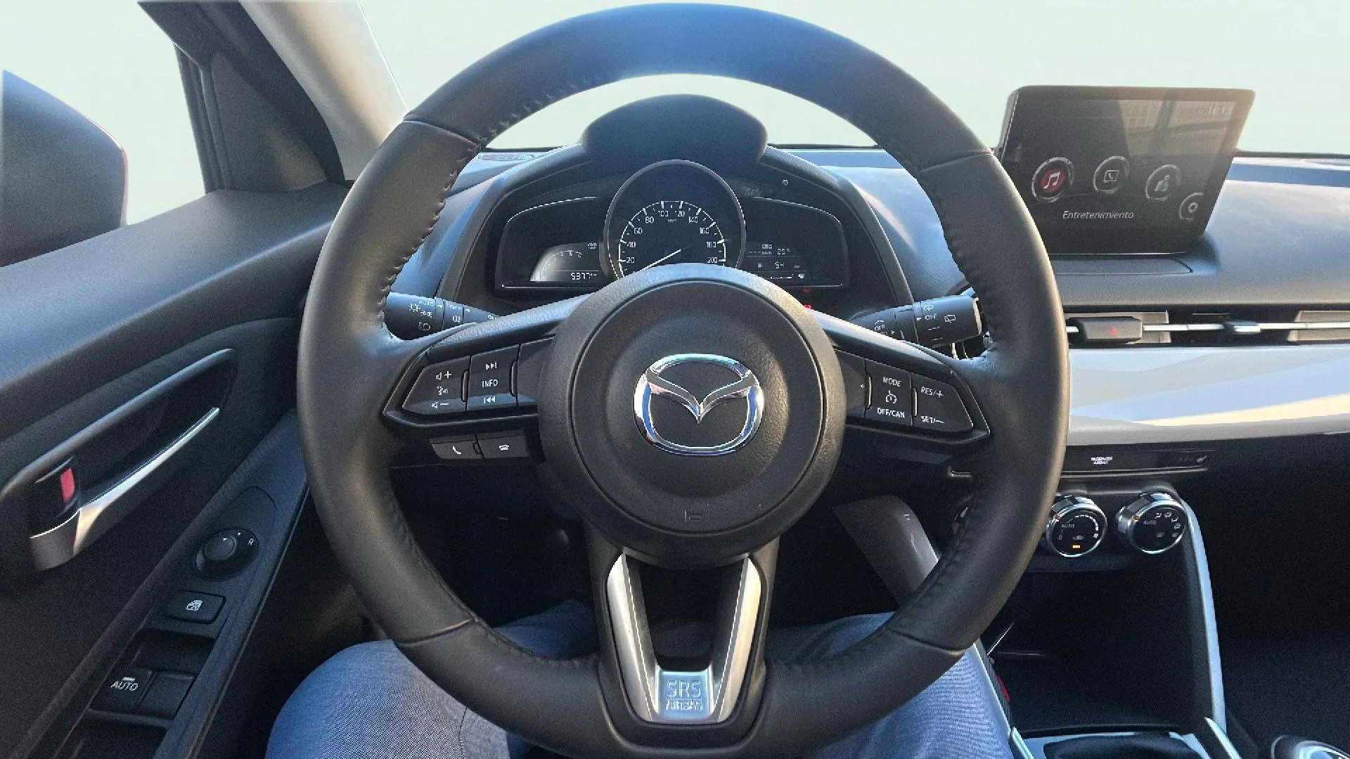 Mazda Mazda2 e-Skyactiv G Center-Line - foto 12