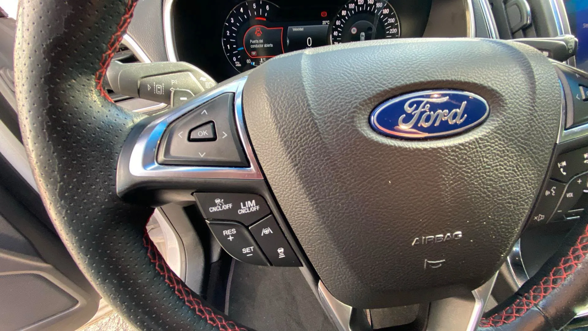 Ford Edge 2.0 TDCi ST-Line 4WD Pow - foto 11