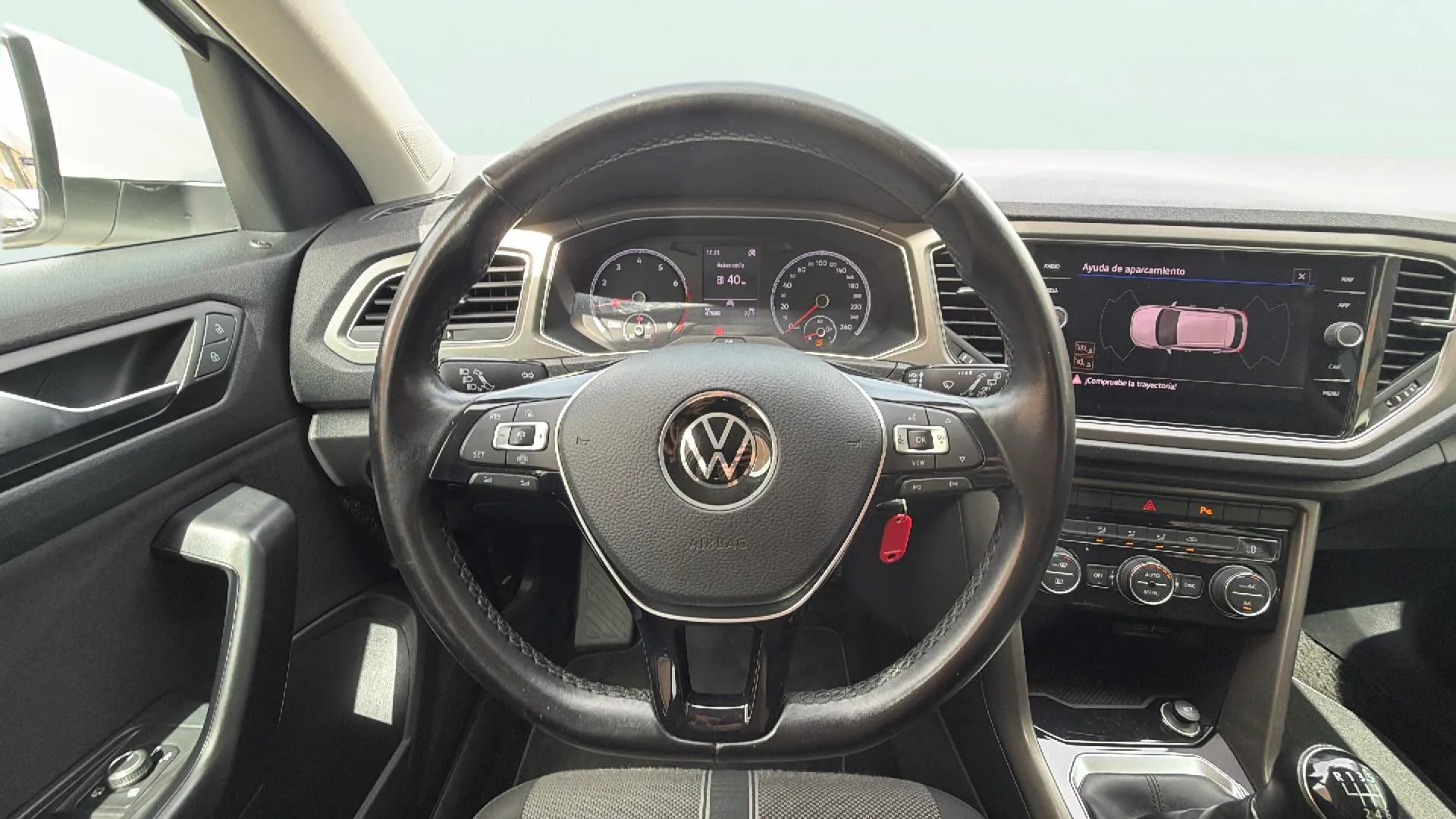 Volkswagen T-Roc Advance 1.0 TSI - foto 11