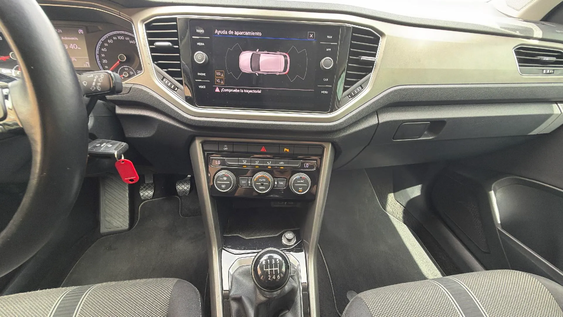 Volkswagen T-Roc Advance 1.0 TSI - foto 12
