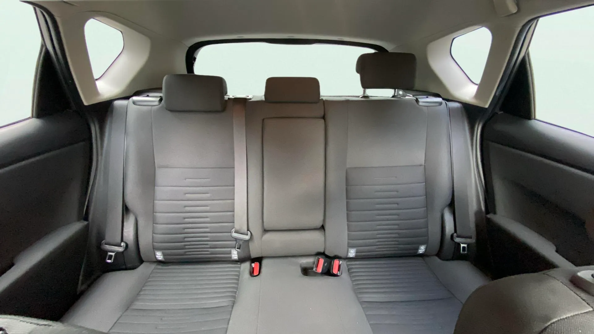 Toyota Auris 1.2 120T Feel! - foto 24