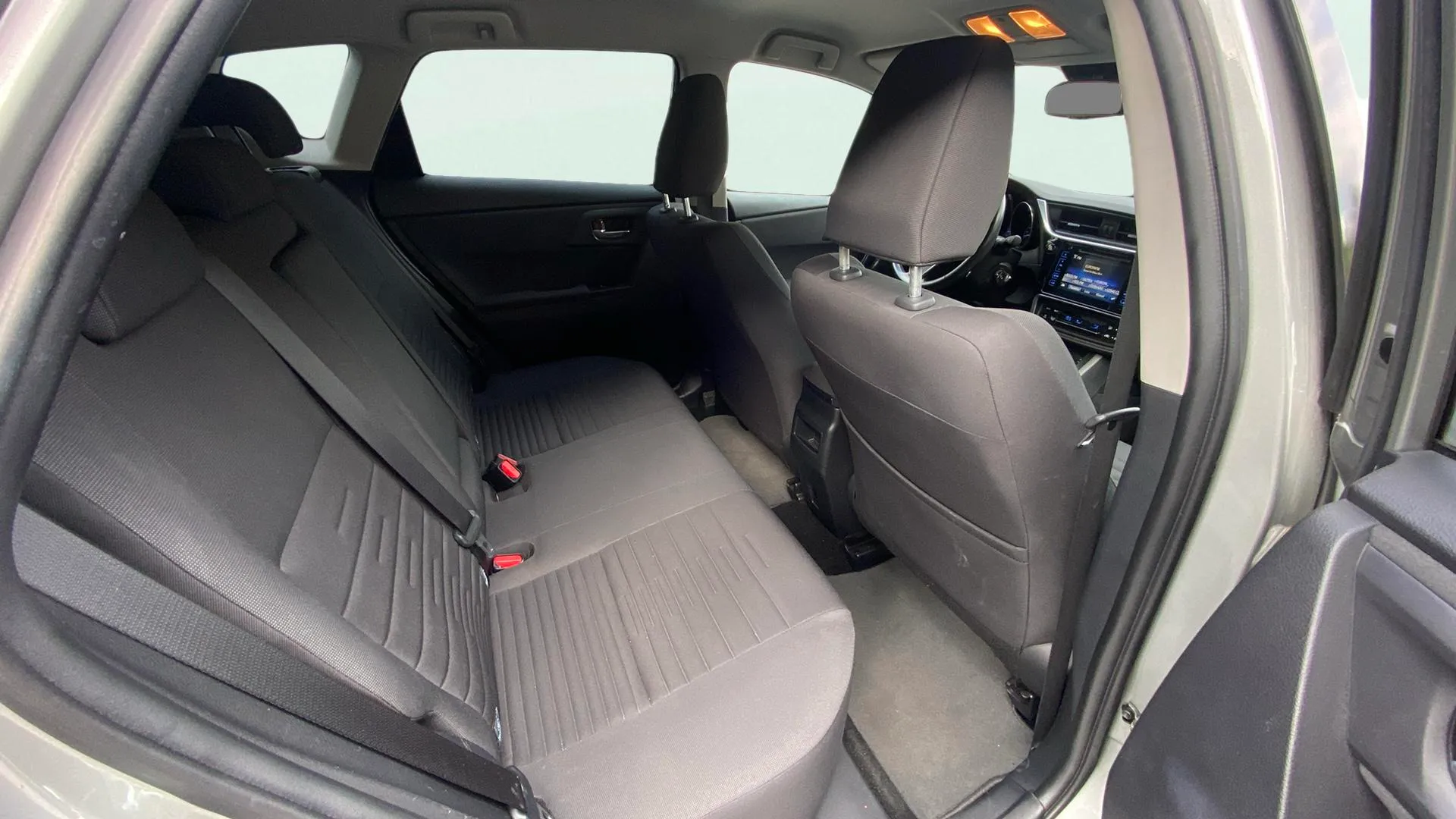 Toyota Auris 1.2 120T Feel! - foto 23