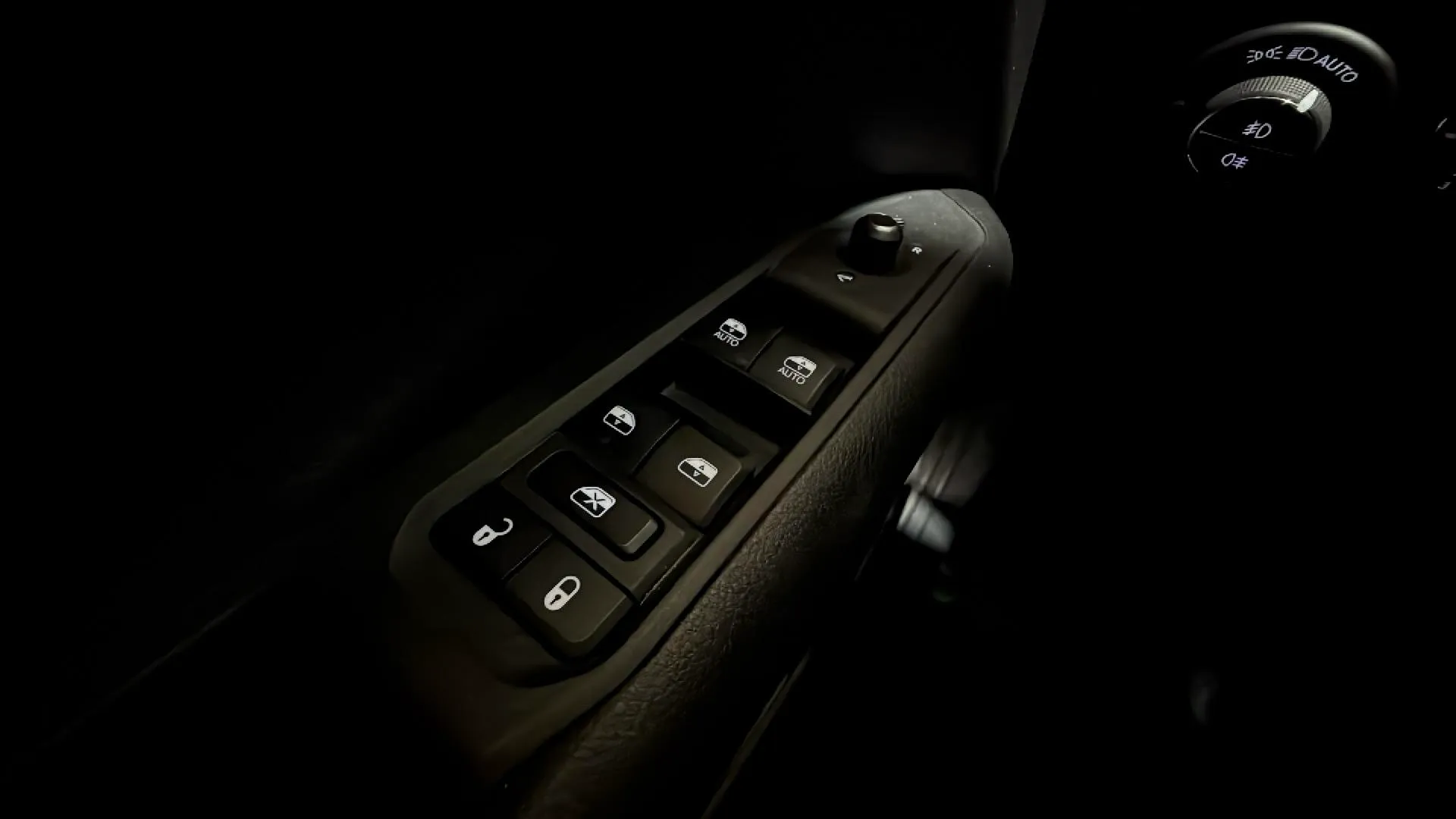 Jeep Compass 4xe 1.3 PHEV Trailhawk AWD - foto 23