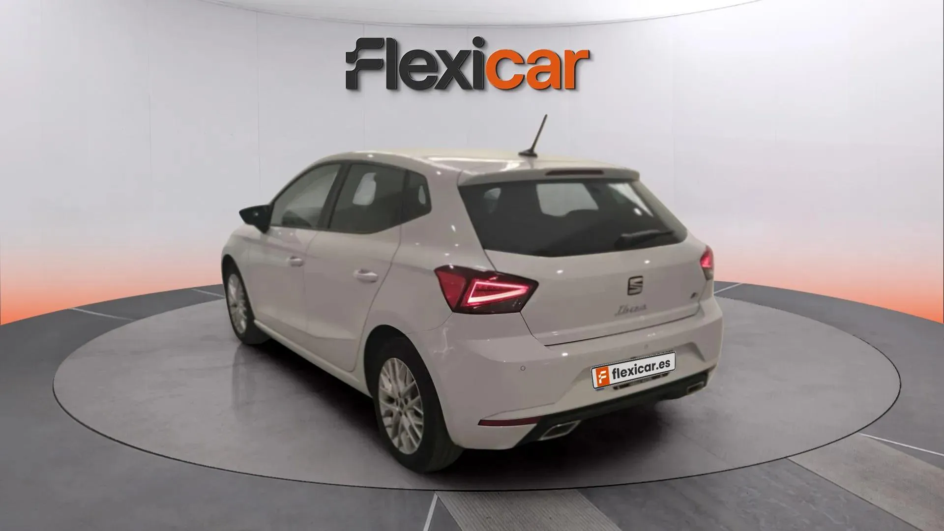 SEAT Ibiza 1.0 TSI FR Salta - foto 4