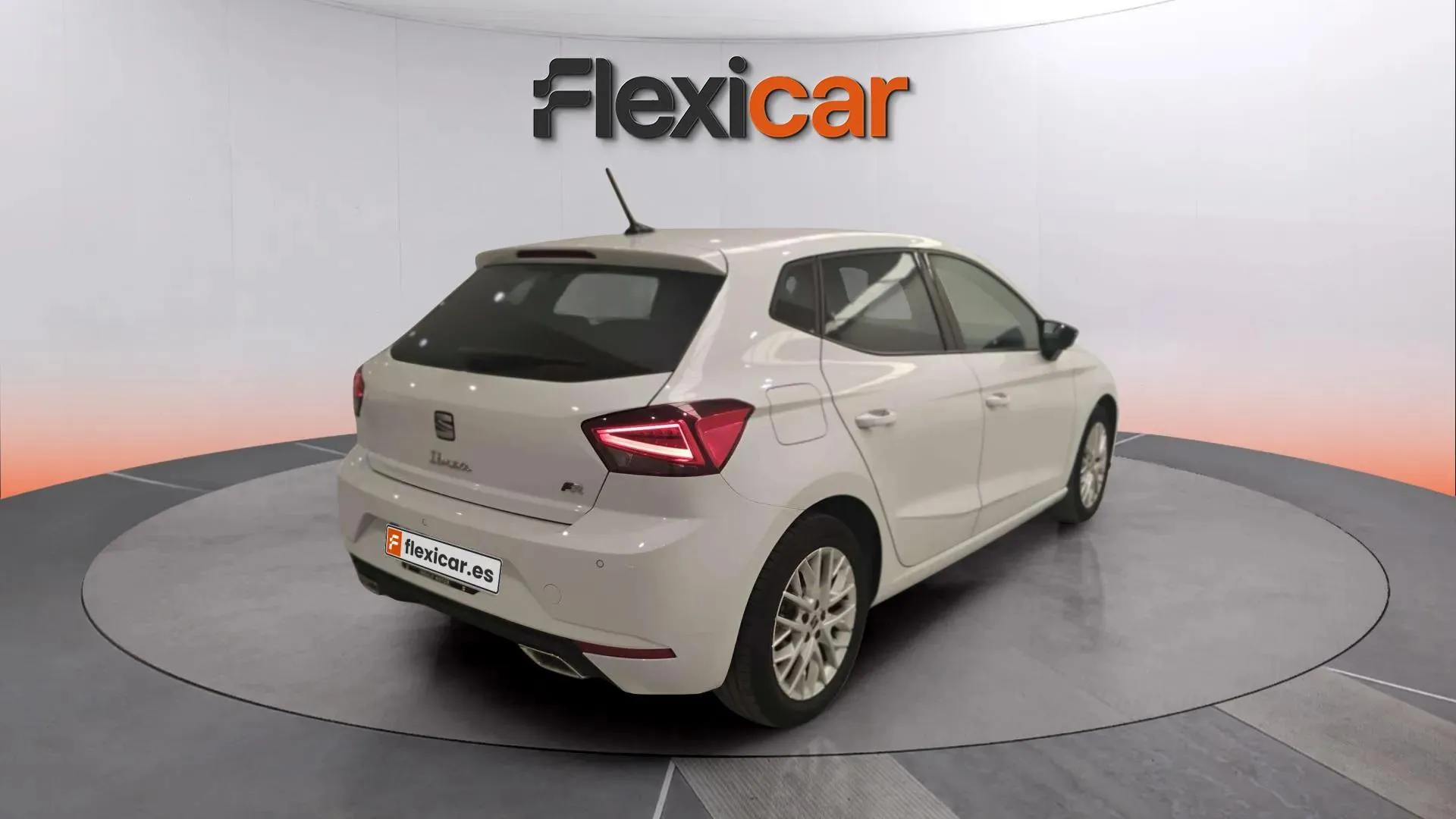 SEAT Ibiza 1.0 TSI FR Salta - foto 5