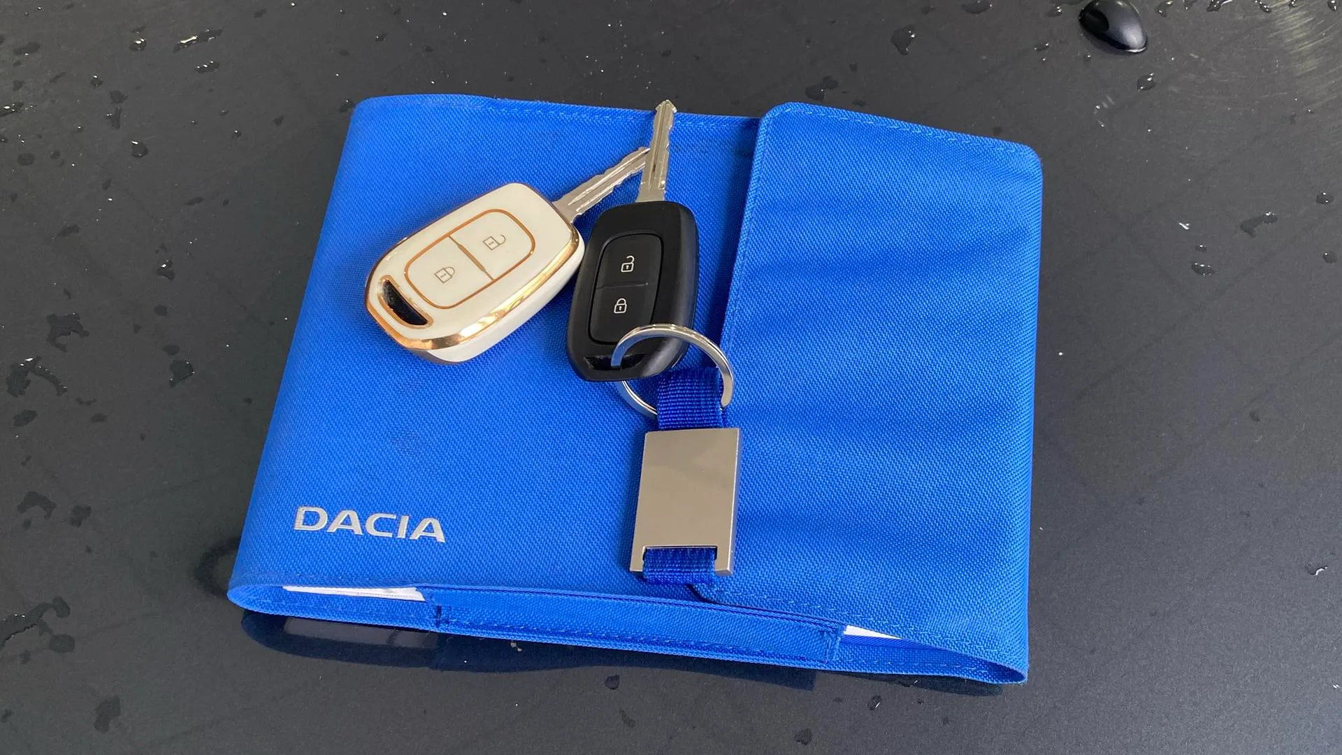 Dacia Lodgy Laureate TCe 7 plazas - foto 17