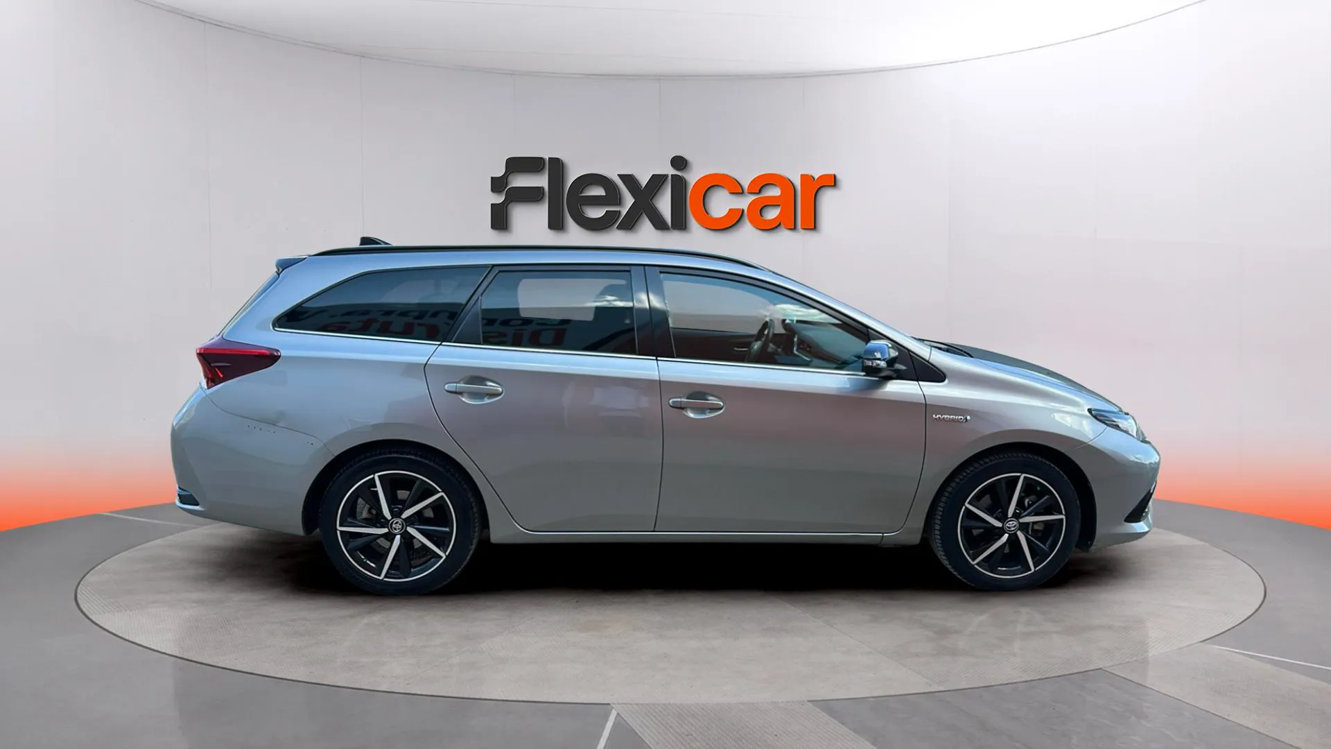 Toyota Auris 1.8 140H Active Touring Sports - foto 6