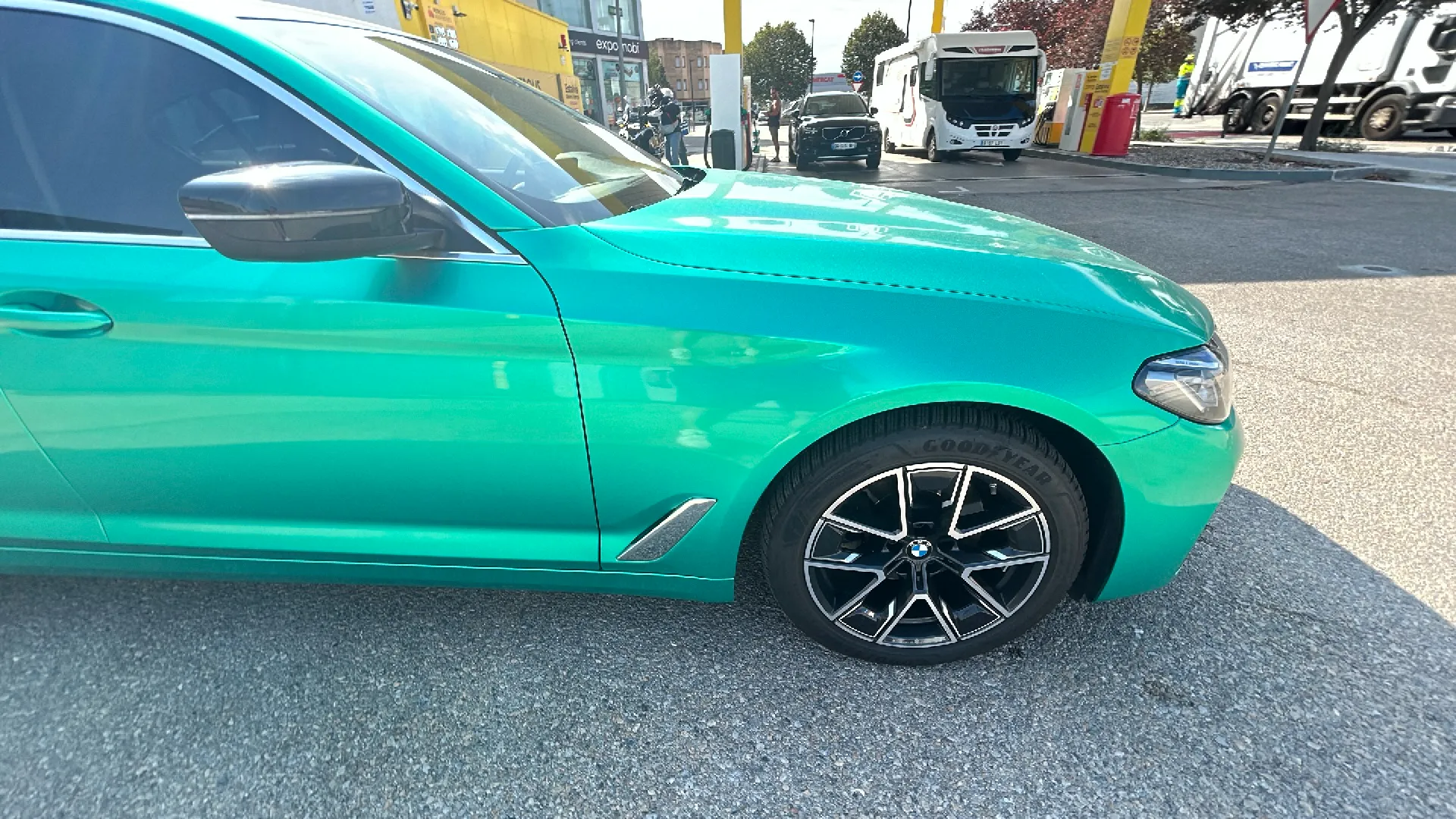 BMW Serie 5 520iA - foto 24