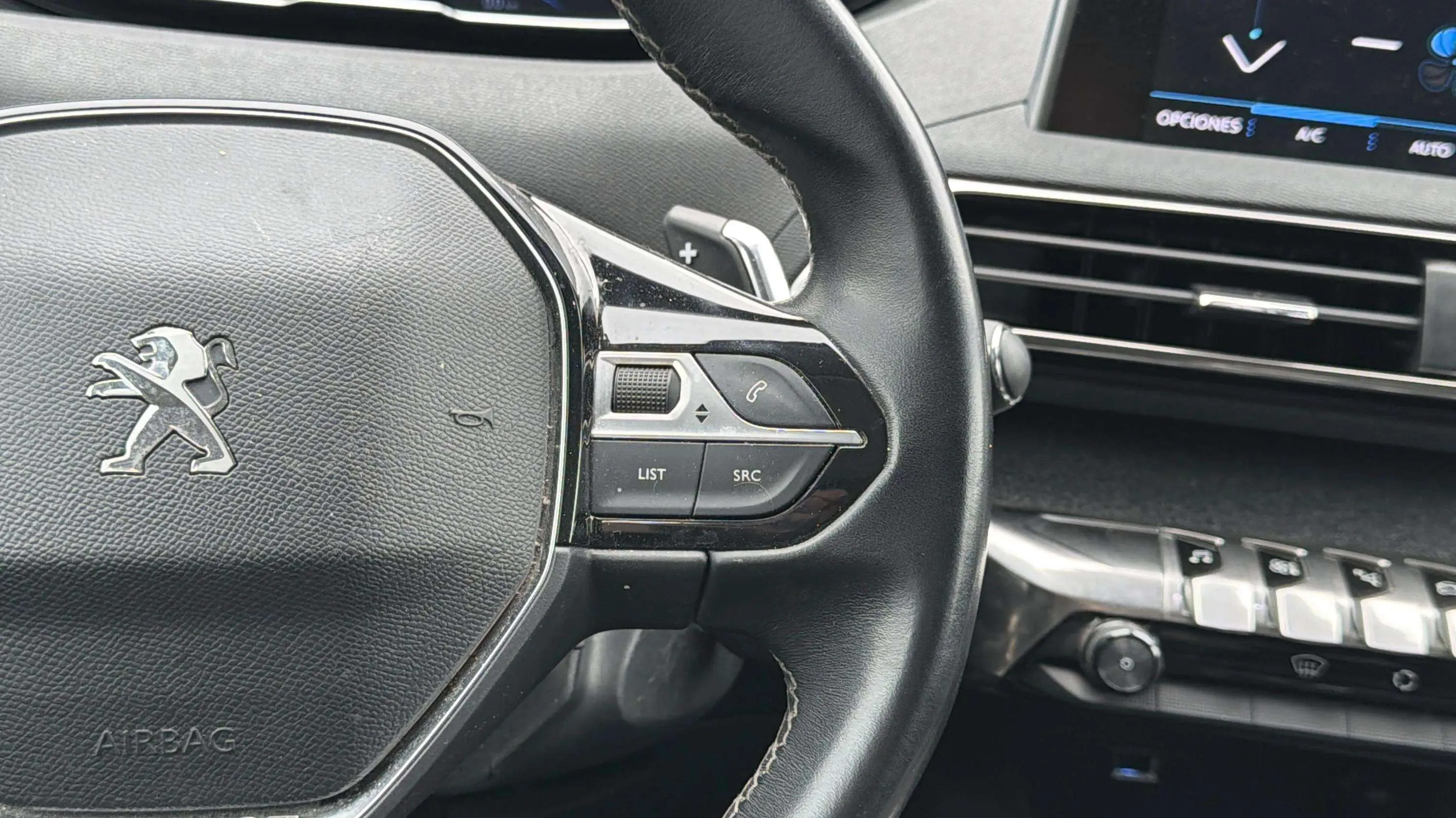 Peugeot 3008 1.2 PureTech Allure EAT8 - foto 14