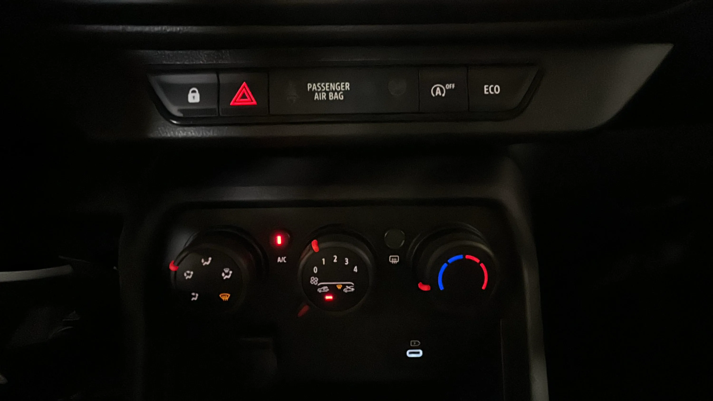 Dacia Sandero Essential ECO-G - foto 15