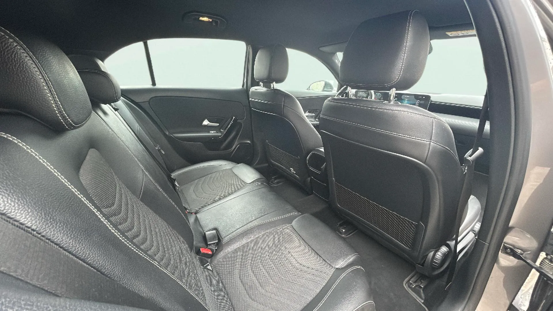 Mercedes-Benz Clase A A 180 d - foto 19