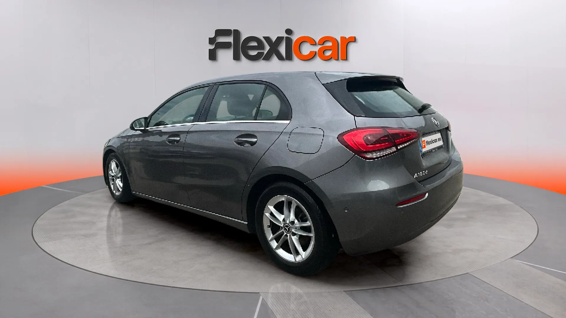 Mercedes-Benz Clase A A 180 d - foto 4