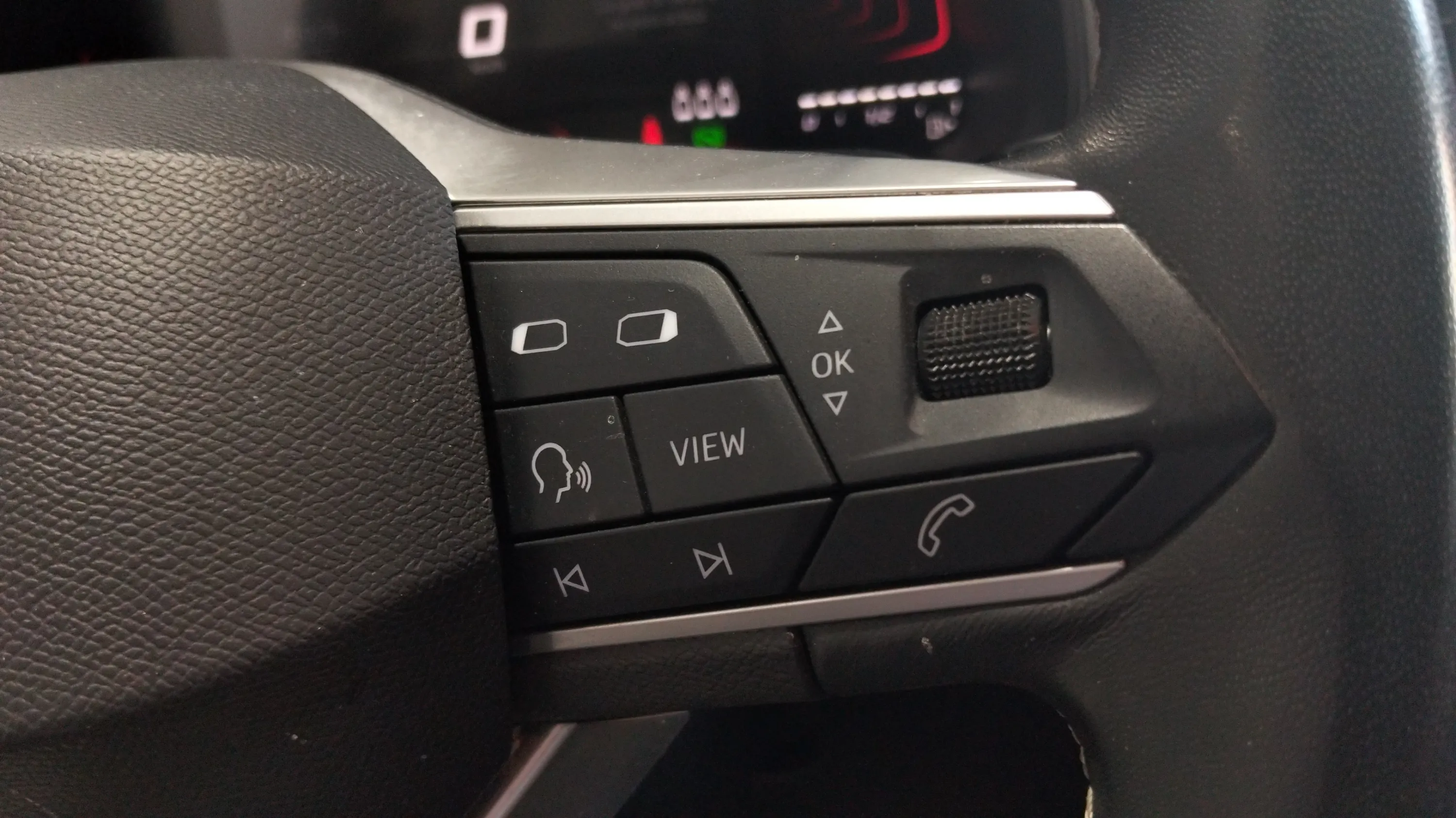 SEAT Ateca 1.5 TSI DSG FR XL - foto 15