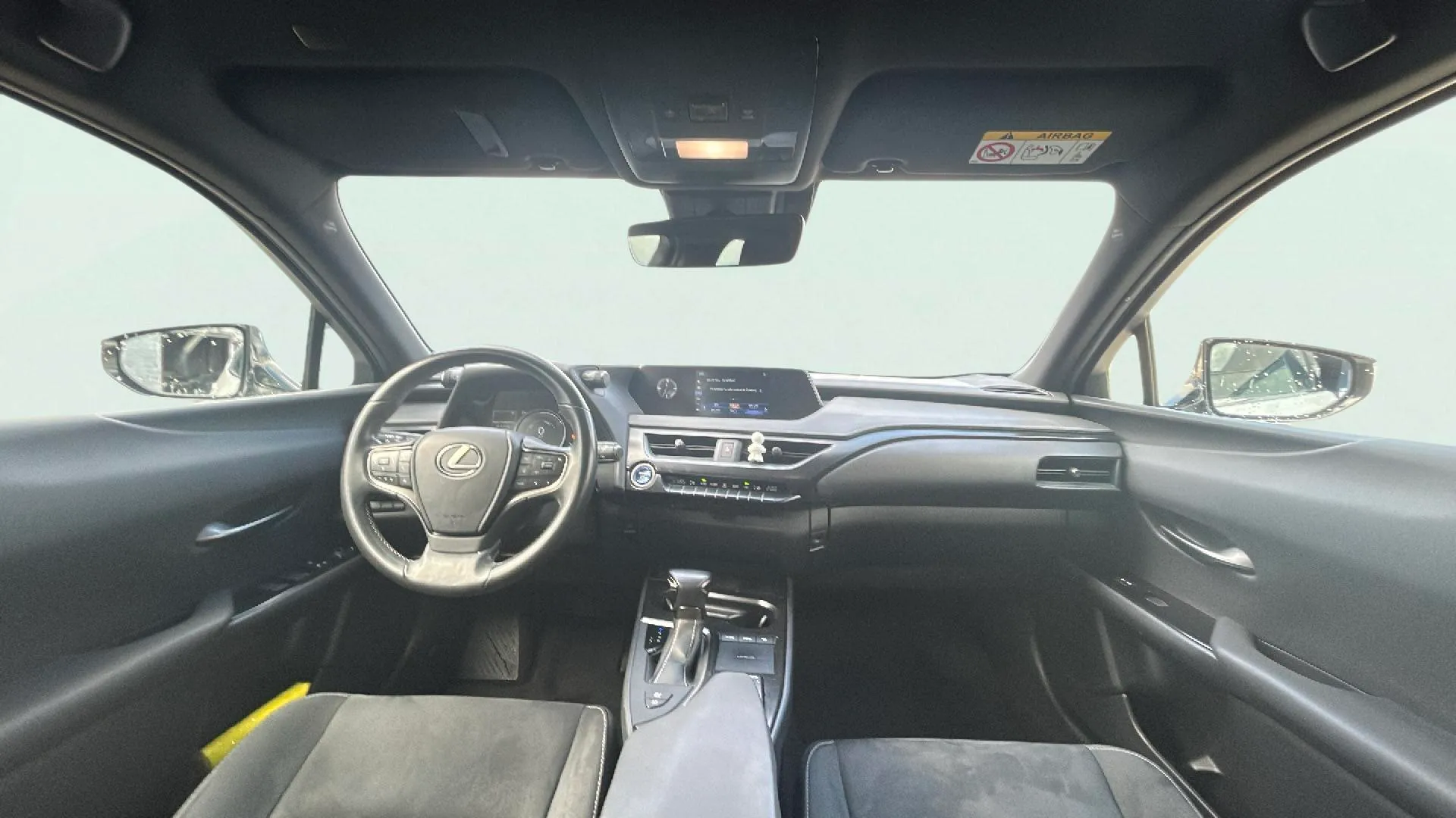 Lexus UX 2.0 250h Business - foto 18