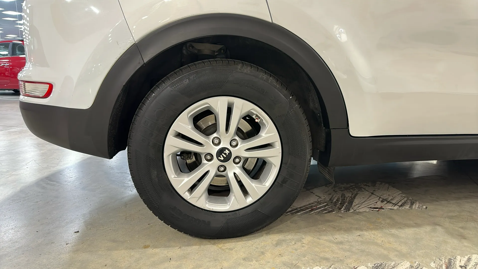 Kia Sportage 1.6 GDi Basic 4x2 - foto 30