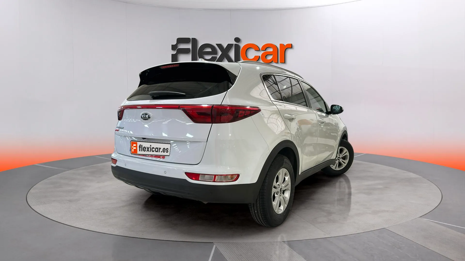 Kia Sportage 1.6 GDi Basic 4x2 - foto 7