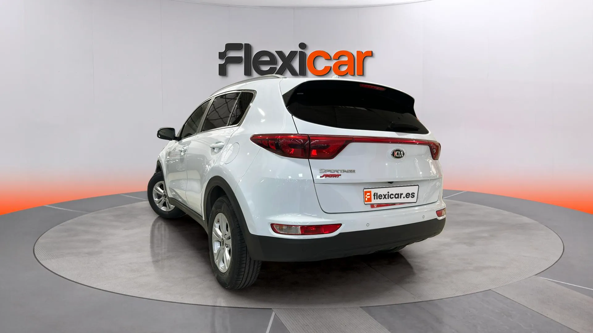 Kia Sportage 1.6 GDi Basic 4x2 - foto 5