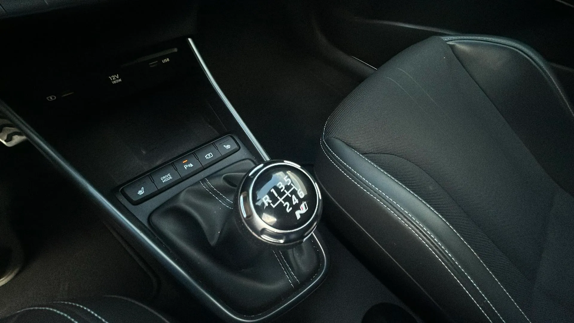 Hyundai i20 1.6T N - foto 15