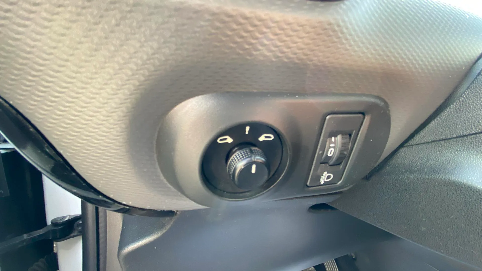 Citroën C4 Cactus PureTech 110 C-Series - foto 17
