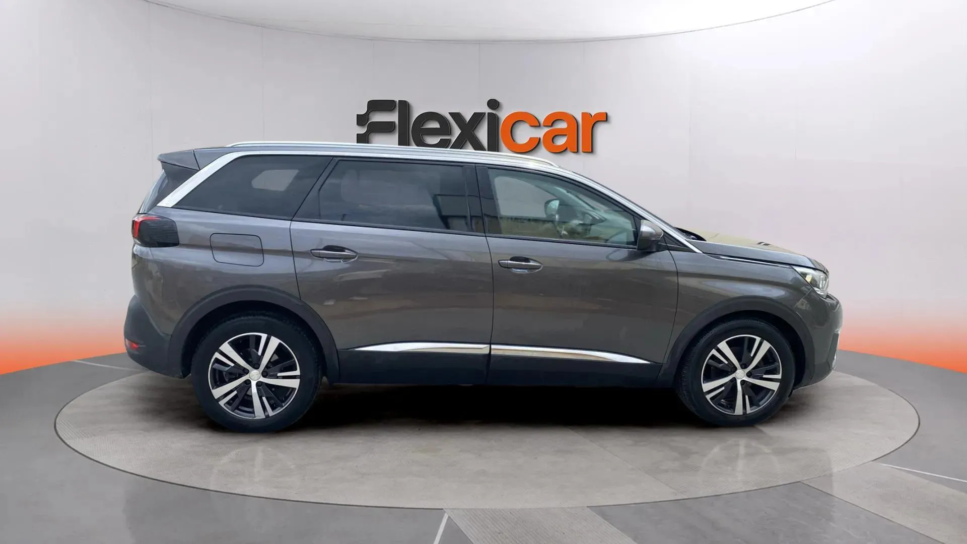 Peugeot 5008 Active BlueHDi EAT8 - foto 2