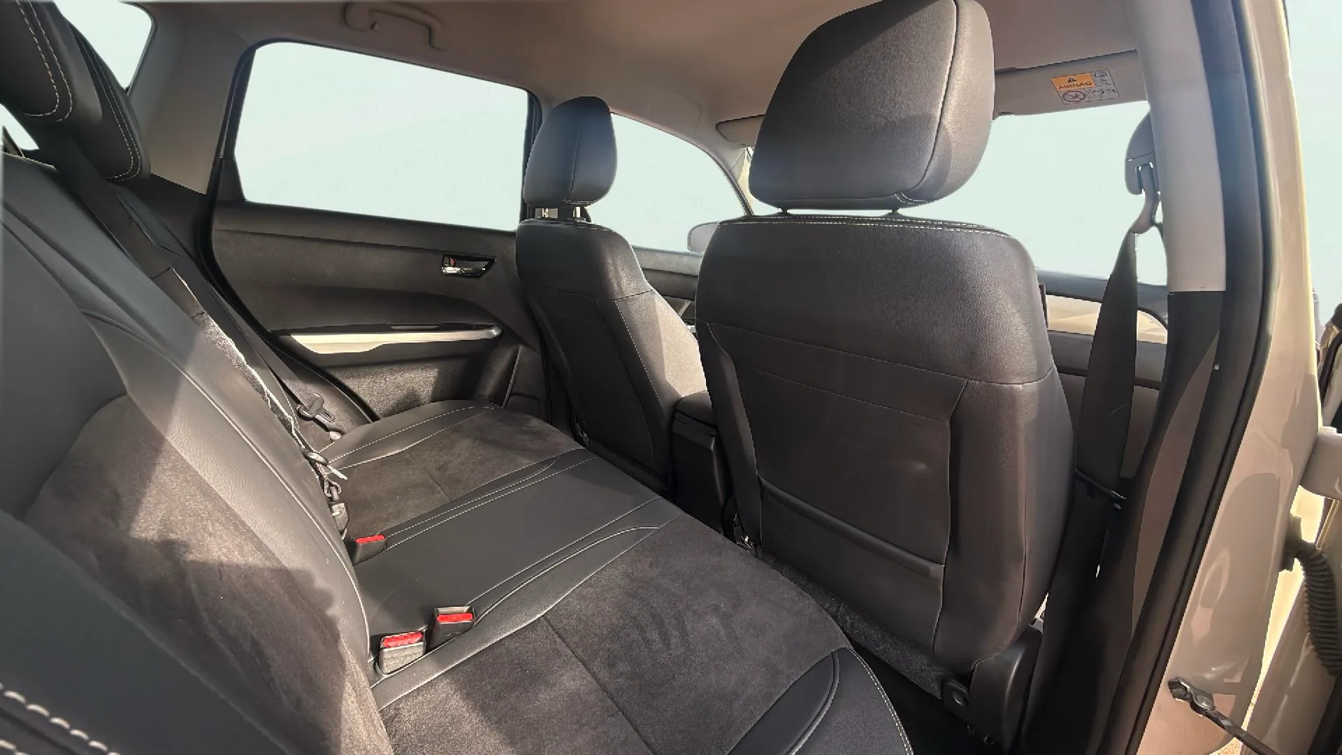 Suzuki Vitara 1.6 VVT GLX - foto 15